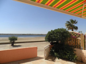 Maison 4 pièces avec piscine, parking, et lave-vaisselle à Gruissan - FR-1-229-112